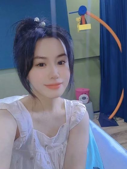 Go home and have a massage with Shanghai Tingting