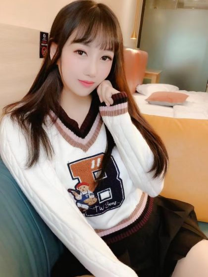 Have a massage at the massage parlor Chengdu Peninsula