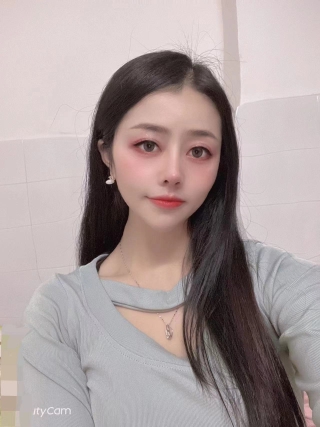 Massage by a masseurFuyang (Xiao Jiu)