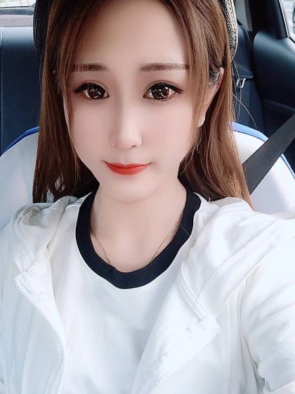 Female masseuse providing door to door service  Beijing Chen Dan