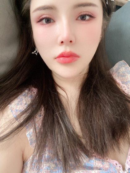 The function of massaging the Taichong acupoint  Beijing Li Qiushan