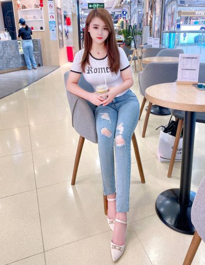 广州简若美女按摩