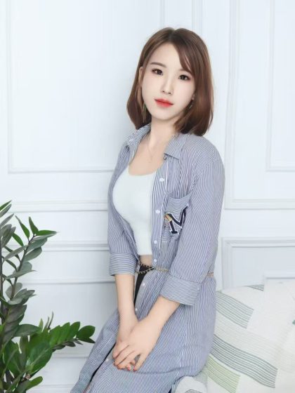Massage app Shanghai Dark night and snow