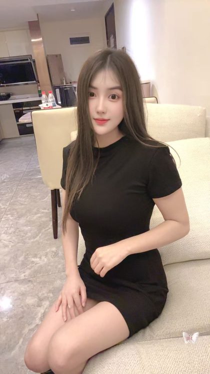 深圳小伊伊约会按摩