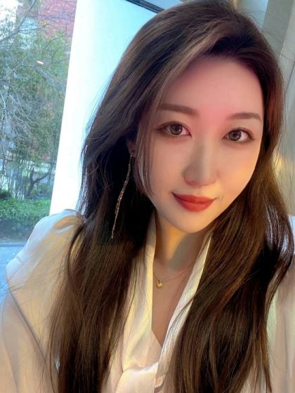 Massage female technicianChengdu Peng Wenwen