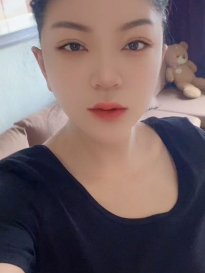 Dongguan Home Delivery Service Tong Rong Lotus
