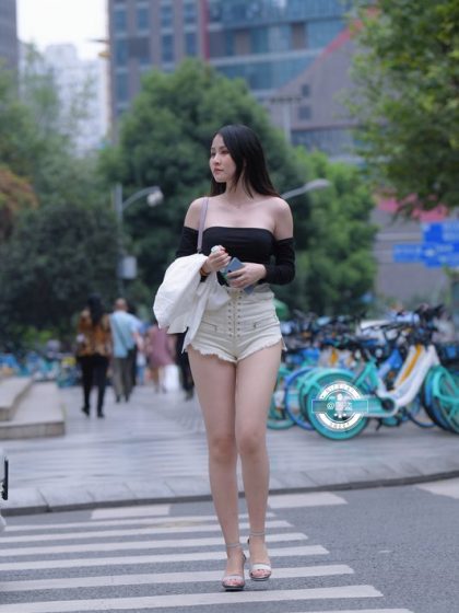 Wuhan Velvet Soft Mobile Therapy - Adellaine