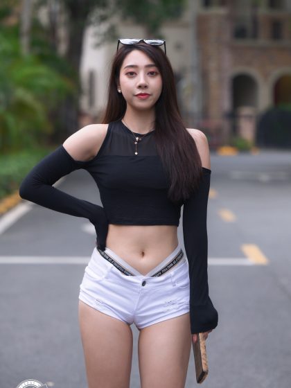 Dongguan outcall massage QinQin