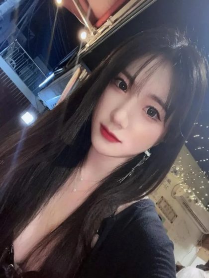 Nanjing Caring Outcall Body Massage - Maddie